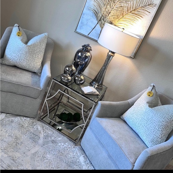 1-NWT CALLISTO HOME DECORATIVE PILLOW (please read description for details) - Picture 10 of 14